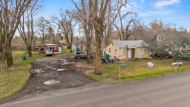 2118 Wiard Street, Klamath Falls, OR 97603