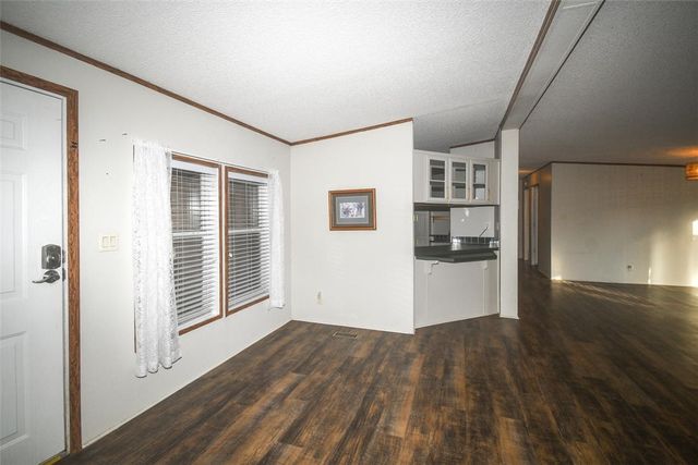 1082 Boulder Circle, Kansas, OK 74347