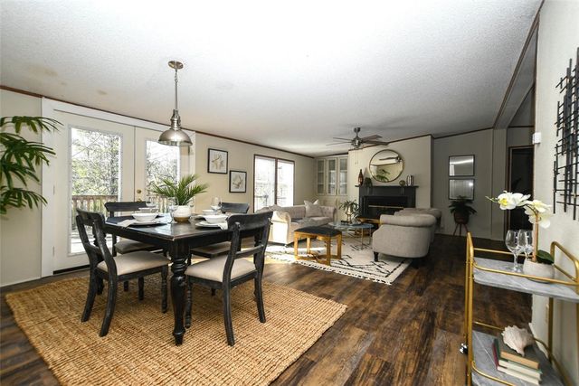 1082 Boulder Circle, Kansas, OK 74347