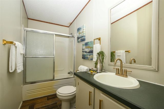 1082 Boulder Circle, Kansas, OK 74347