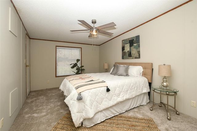 1082 Boulder Circle, Kansas, OK 74347