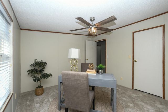 1082 Boulder Circle, Kansas, OK 74347