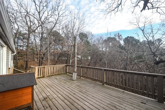 1082 Boulder Circle, Kansas, OK 74347