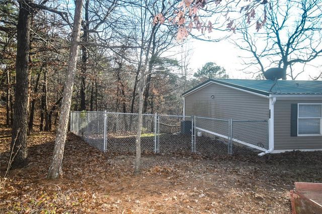 1082 Boulder Circle, Kansas, OK 74347