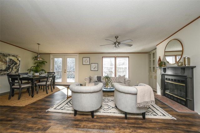 1082 Boulder Circle, Kansas, OK 74347