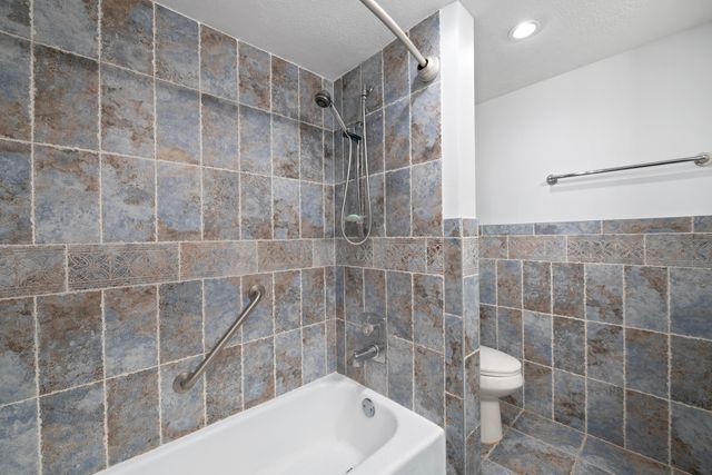 3100 NE 49th Street 601, Fort Lauderdale, FL 33308