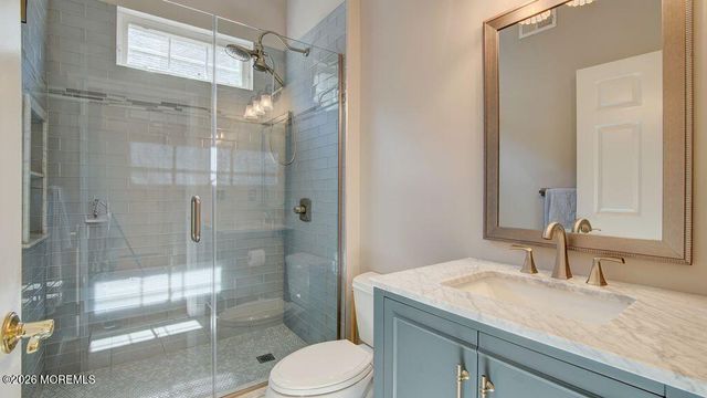 15 Crooked Stick Road, Jackson, NJ 08527