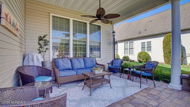 15 Crooked Stick Road, Jackson, NJ 08527