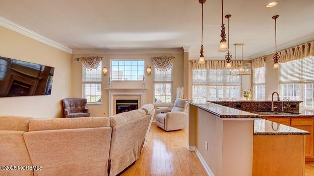 15 Crooked Stick Road, Jackson, NJ 08527