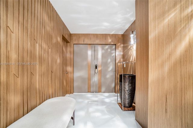 851 NE 1st Ave 3511, Miami, FL 33132