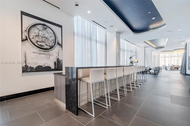 851 NE 1st Ave 3511, Miami, FL 33132