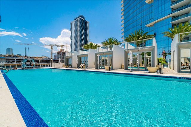 851 NE 1st Ave 3511, Miami, FL 33132