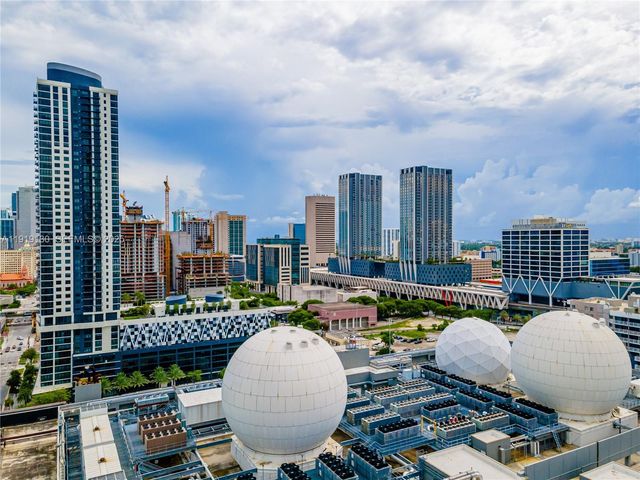 851 NE 1st Ave 3511, Miami, FL 33132