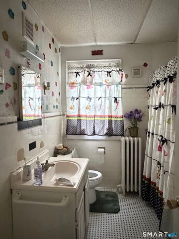 58 Ashford Street, Hartford, CT 06120