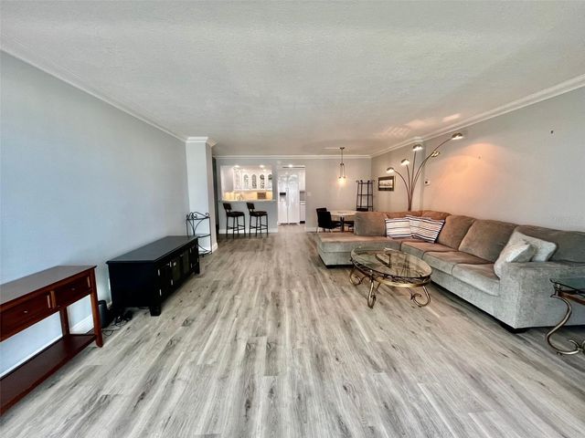 851 BAYWAY BOULEVARD 405, Clearwater Beach, FL 33767
