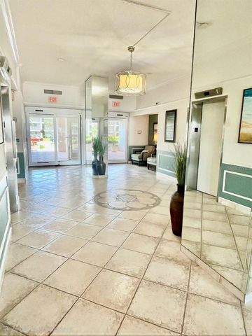 851 BAYWAY BOULEVARD 405, Clearwater Beach, FL 33767