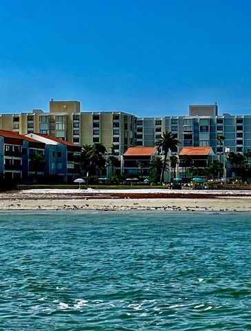 851 BAYWAY BOULEVARD 405, Clearwater Beach, FL 33767