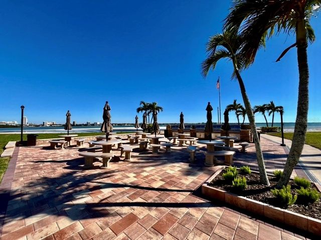 851 BAYWAY BOULEVARD 405, Clearwater Beach, FL 33767