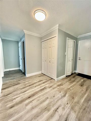 851 BAYWAY BOULEVARD 405, Clearwater Beach, FL 33767