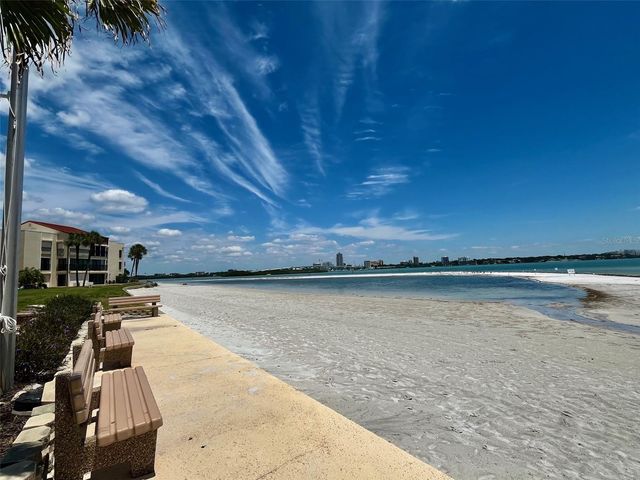 851 BAYWAY BOULEVARD 405, Clearwater Beach, FL 33767
