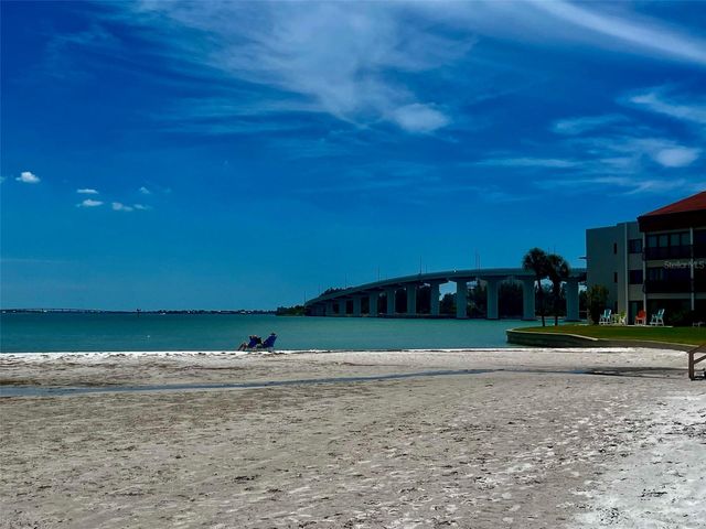 851 BAYWAY BOULEVARD 405, Clearwater Beach, FL 33767