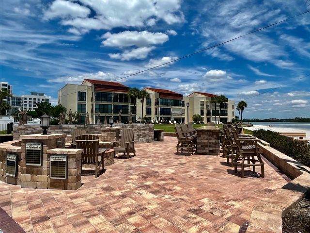 851 BAYWAY BOULEVARD 405, Clearwater Beach, FL 33767