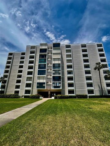 851 BAYWAY BOULEVARD 405, Clearwater Beach, FL 33767