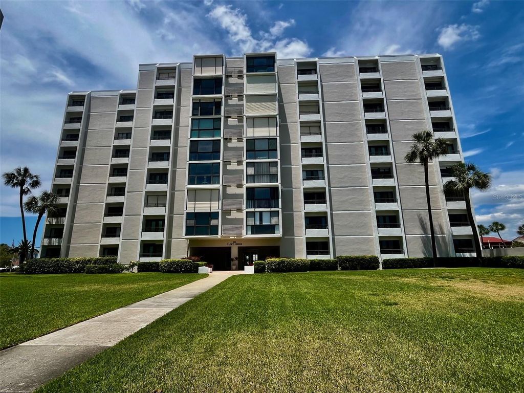 851 BAYWAY BOULEVARD 405, Clearwater Beach, FL 33767