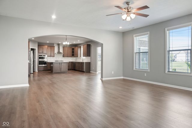 1951 Cobbett Drive, Avon, IN 46123