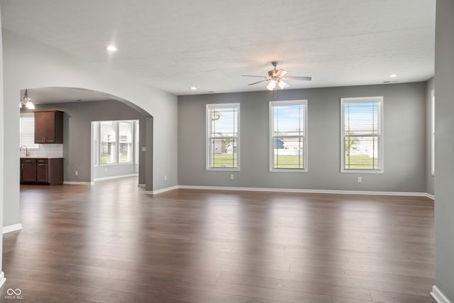 1951 Cobbett Drive, Avon, IN 46123