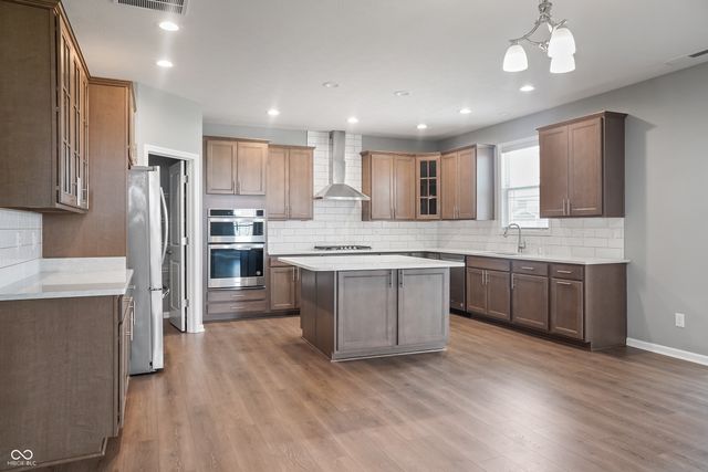 1951 Cobbett Drive, Avon, IN 46123