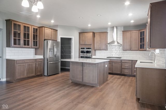 1951 Cobbett Drive, Avon, IN 46123