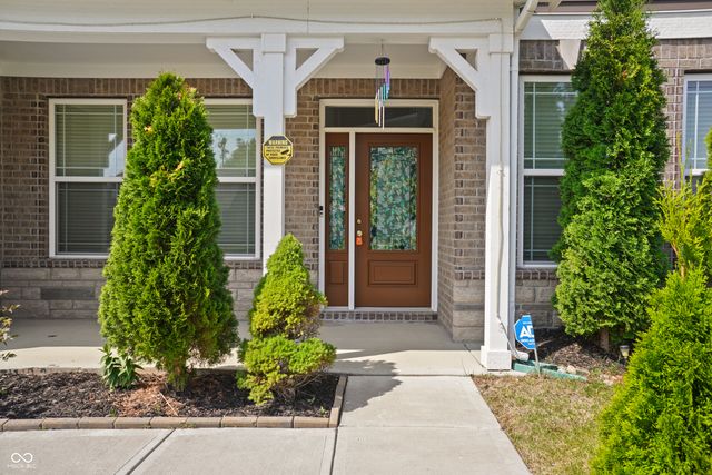 1951 Cobbett Drive, Avon, IN 46123