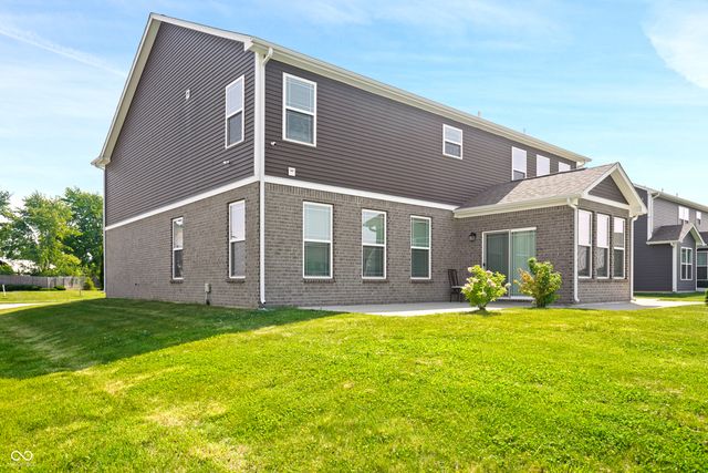 1951 Cobbett Drive, Avon, IN 46123