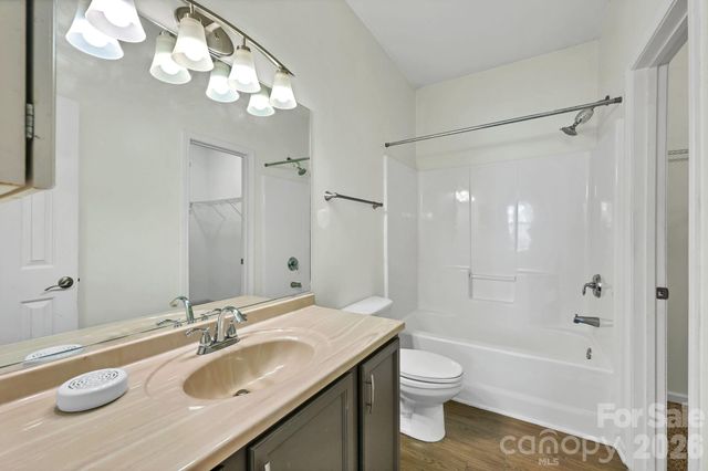 85 Rotunda Circle, Asheville, NC 28806