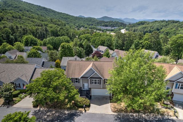 85 Rotunda Circle, Asheville, NC 28806