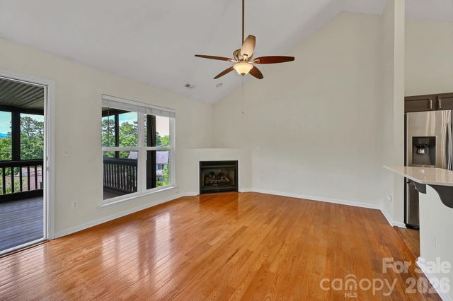 85 Rotunda Circle, Asheville, NC 28806
