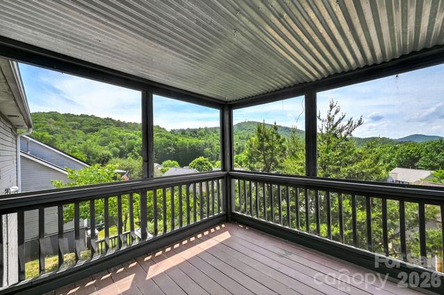 85 Rotunda Circle, Asheville, NC 28806