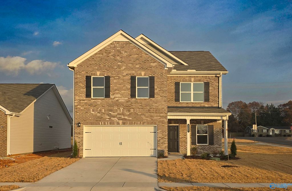 227 Roman Randall Road, New Market, AL 35761