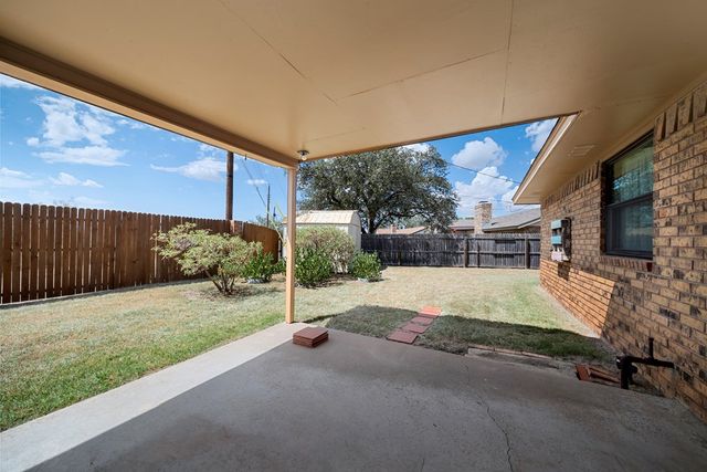 4032 Vicky St, Big Spring, TX 79720