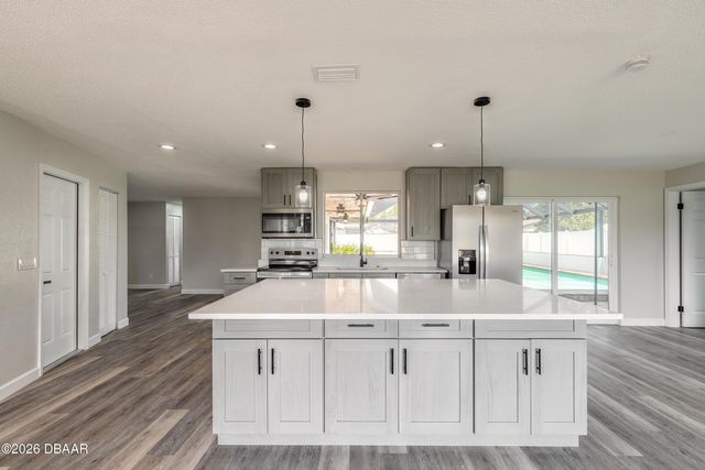 1209 Sunland Road, Daytona Beach, FL 32114