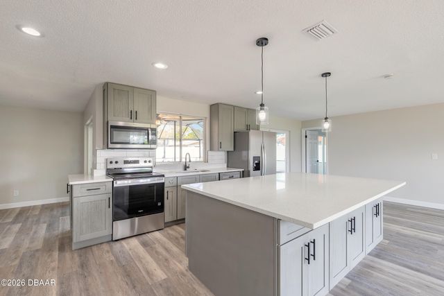 1209 Sunland Road, Daytona Beach, FL 32114