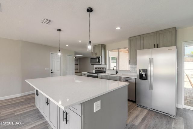 1209 Sunland Road, Daytona Beach, FL 32114