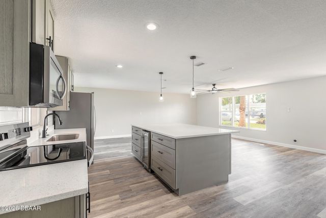 1209 Sunland Road, Daytona Beach, FL 32114