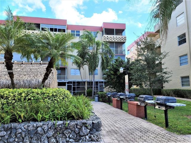 410 NW 68th Avenue 207, Plantation, FL 33317