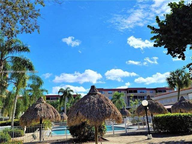 410 NW 68th Avenue 207, Plantation, FL 33317