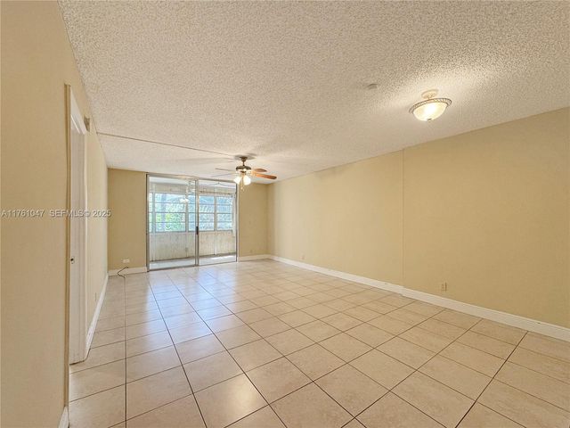 410 NW 68th Avenue 207, Plantation, FL 33317
