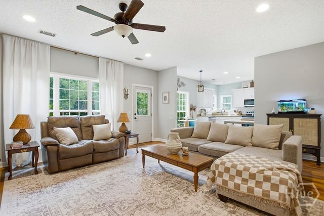 6 Whispering Oaks Trail, Savannah, GA 31419