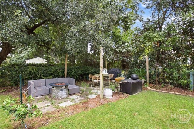 6 Whispering Oaks Trail, Savannah, GA 31419