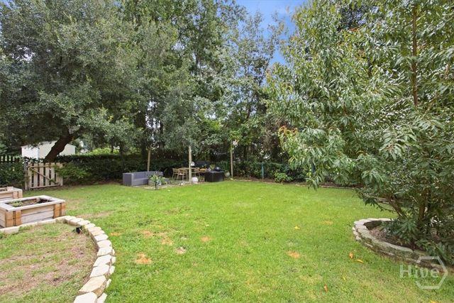 6 Whispering Oaks Trail, Savannah, GA 31419